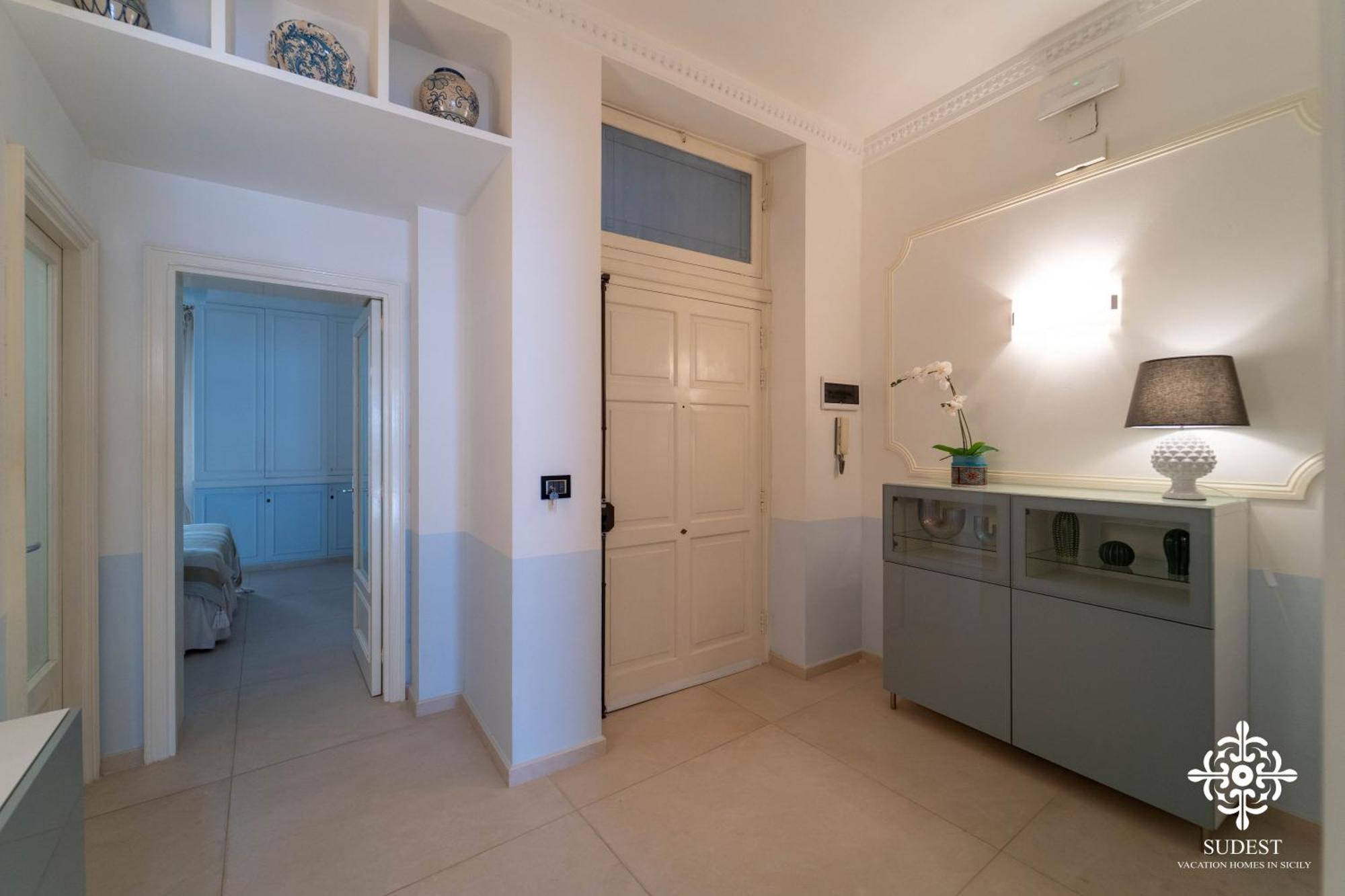 Apartment Alfeo Seafront - Sunset View In Ortigia *