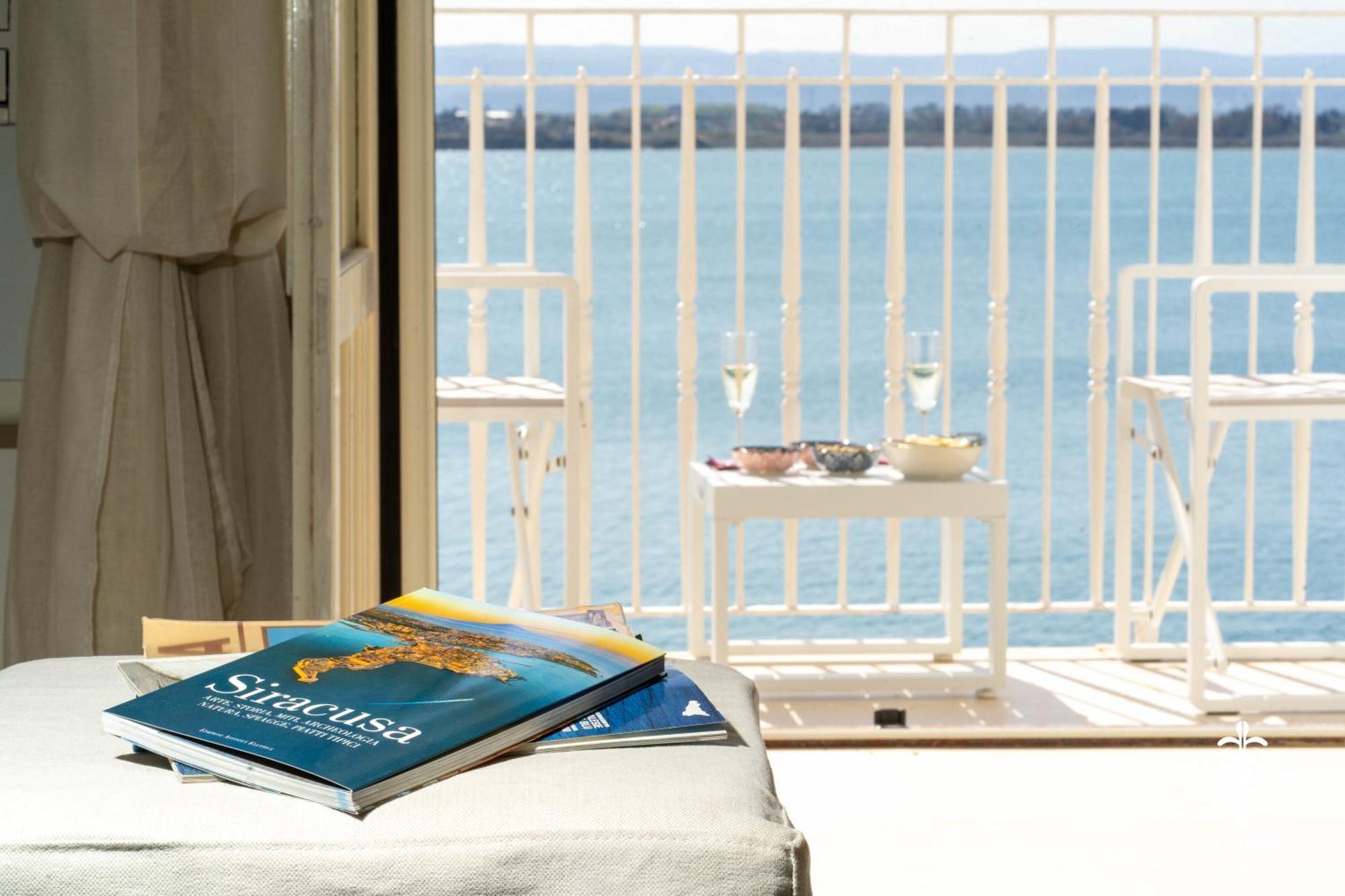 Alfeo Seafront - Sunset View In Ortigia Apartment